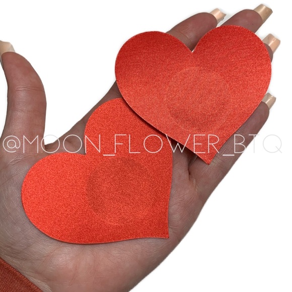 Red Heart Breast Petal Pasties Nipple Covers - Picture 7 of 10